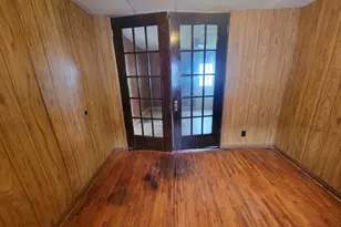 1410 Porter St, Ottawa, IL 61350 - Photo 5