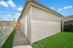 7357 S Marshfield Ave, Chicago, IL 60636 - Photo 23