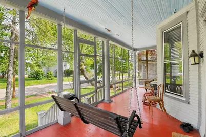 1035 Marquette Street, Lasalle, IL 61301 - Photo 3