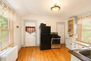 1035 Marquette St, Lasalle, IL 61301 - Photo 11