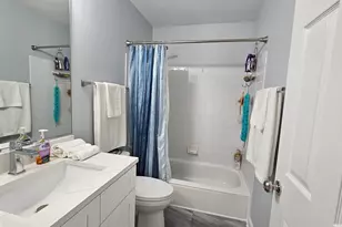 3623 Roanoke Ave, Carpentersville, IL 60110 - Photo 21