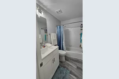 3623 Roanoke Avenue, Carpentersville, IL 60110 - Photo 23
