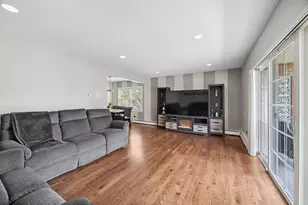 6255 S Mason Ave, Chicago, IL 60638 - Photo 3
