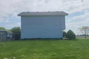 3403 W State Route 17, Kankakee, IL 60901 - Photo 11