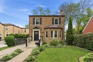 11412 S Oakley Ave, Chicago, IL 60643 - Photo 1