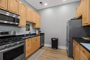 1217 N Honore St, Chicago, IL 60622 - Photo 9