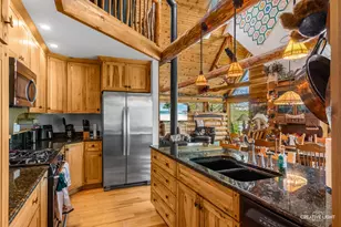 8533 Van Emmon Rd, Yorkville, IL 60560 - Photo 11