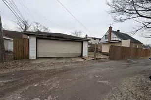 1593 Kenilworth Dr, Calumet City, IL 60409 - Photo 13