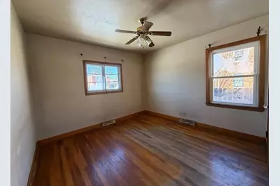 1593 Kenilworth Drive, Calumet City, IL 60409 - Photo 9