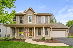 734 Lindsay Cir, North Aurora, IL 60542 - Photo 1