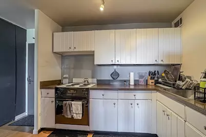 3930 N Pine Grove Avenue #1805, Chicago, IL 60613 - Photo 7