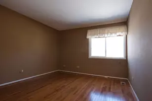 253 W Golfview Terrace, Palatine, IL 60067 - Photo 9