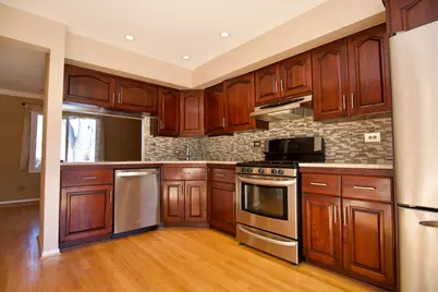 253 W Golfview Terrace, Palatine, IL 60067 - Photo 3