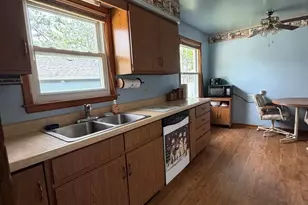 460 Dennis Ave, Bradley, IL 60915 - Photo 7