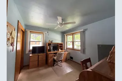 460 Dennis Avenue, Bradley, IL 60915 - Photo 11