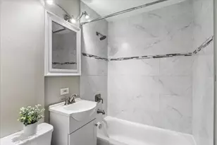 17 Rugby Rd, Lake Zurich, IL 60047 - Photo 13