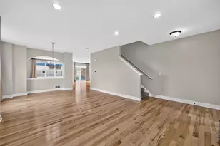 409 Brockton Ave, Elgin, IL 60124 - Photo 3