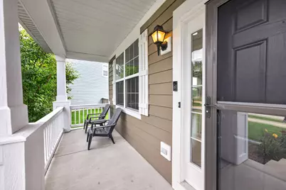 409 Brockton Avenue, Elgin, IL 60124 - Photo 51