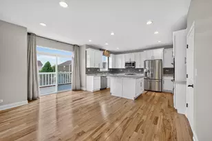 409 Brockton Ave, Elgin, IL 60124 - Photo 11