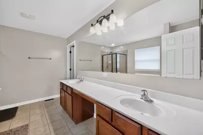 409 Brockton Avenue, Elgin, IL 60124 - Photo 25