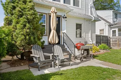 911 Grand Court, Davenport, IA 52803 - Photo 35
