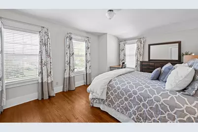 911 Grand Court, Davenport, IA 52803 - Photo 19