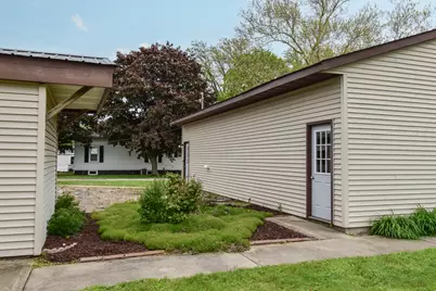 103 S 4th Street, Chatsworth, IL 60921 - Photo 11