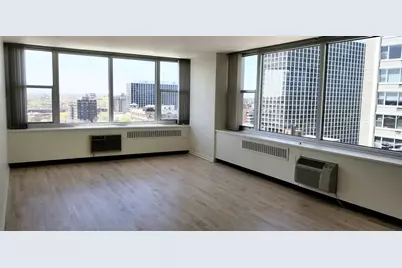 4250 N Marine Drive #1515, Chicago, IL 60613 - Photo 5
