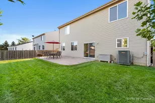 905 Shelter Island Ln, Pingree Grove, IL 60140 - Photo 35