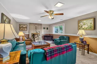 3173 Grandview Pl, Darien, IL 60561 - Photo 23