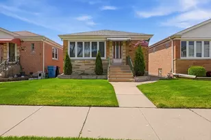7248 N Oriole Ave, Chicago, IL 60631 - Photo 1