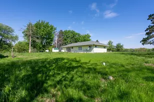 29897 N 2700th Ave N, Tampico, IL 61283 - Photo 27
