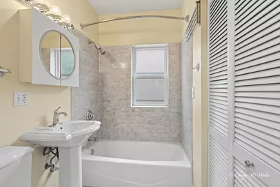 1224 Elmwood Avenue #1E, Evanston, IL 60202 - Photo 13
