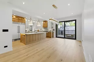 5725 N Ridge Ave, Chicago, IL 60660 - Photo 15