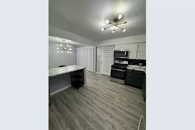 7410 East Avenue, Hanover Park, IL 60133 - Photo 11