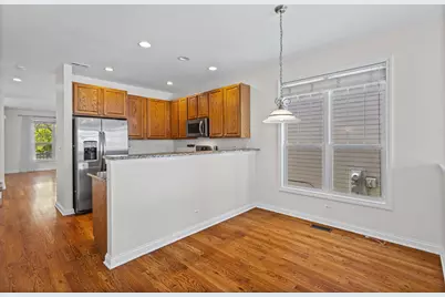2474 W Lake Avenue, Glenview, IL 60026 - Photo 5