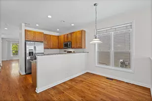 2474 W Lake Ave, Glenview, IL 60026 - Photo 5