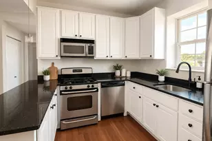 3518 N Hamlin Ave, Chicago, IL 60618 - Photo 3