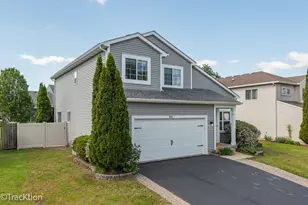 601 Kingsbrooke Crossing, Bolingbrook, IL 60440 - Photo 3