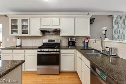 601 Kingsbrooke Crossing, Bolingbrook, IL 60440 - Photo 9