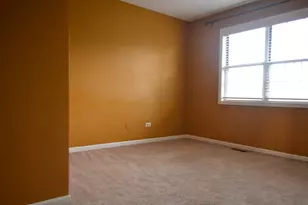 613 W Parkside Dr, Palatine, IL 60067 - Photo 11