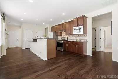 1410 Justice Court, Shorewood, IL 60404 - Photo 9