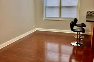 2134 W Rosemont Ave, Chicago, IL 60659 - Photo 3