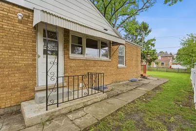306 W Lonnquist Boulevard, Mount Prospect, IL 60056 - Photo 33