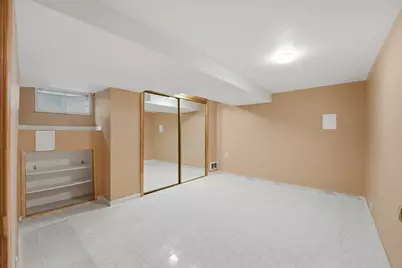 306 W Lonnquist Boulevard, Mount Prospect, IL 60056 - Photo 23