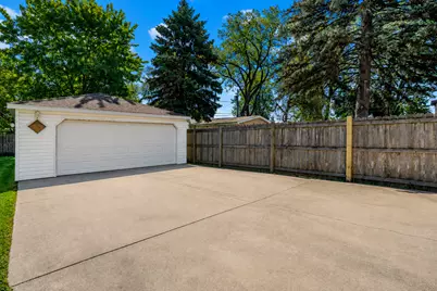 2315 Downing Avenue, Westchester, IL 60154 - Photo 17