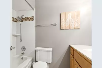 5511 E Lake Drive #D, Lisle, IL 60532 - Photo 17