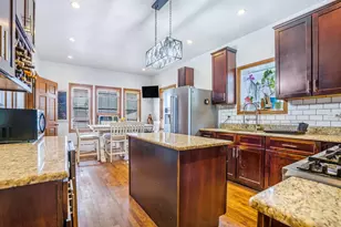 2345 Harvey Ave, Berwyn, IL 60402 - Photo 5