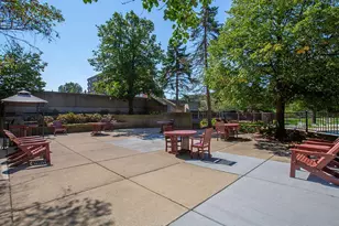 5915 Meadow Dr, Lisle, IL 60532 - Photo 17
