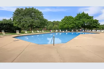 5915 Meadow Drive, Lisle, IL 60532 - Photo 13